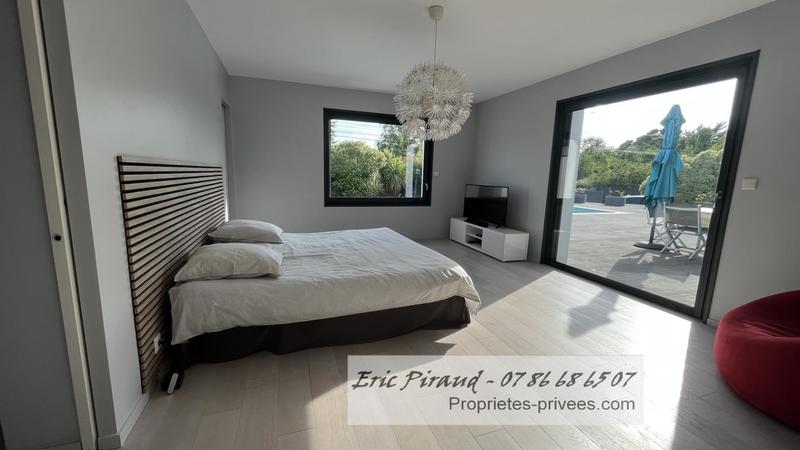 Maison - 195 m² - 4 pièces