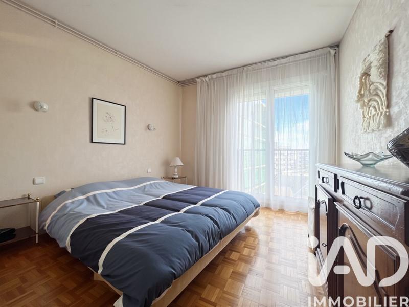 Appartement - 147 m² - 6 pièces