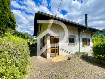 Maison - 137 m² - 6 pièces