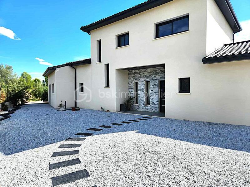 Villa - 171 m² - 5 pièces