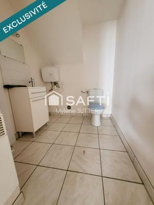 Local commercial - 65 m² - 3 pièces