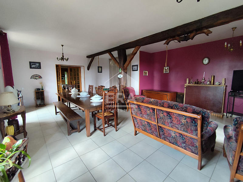 Maison - 151 m² - 5 pièces