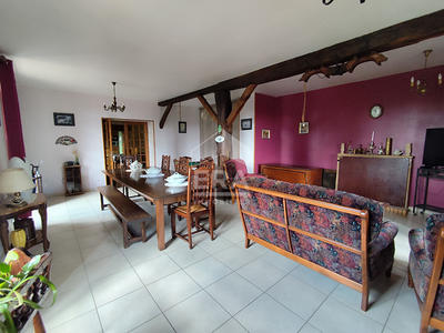 Maison - 151 m² - 5 pièces