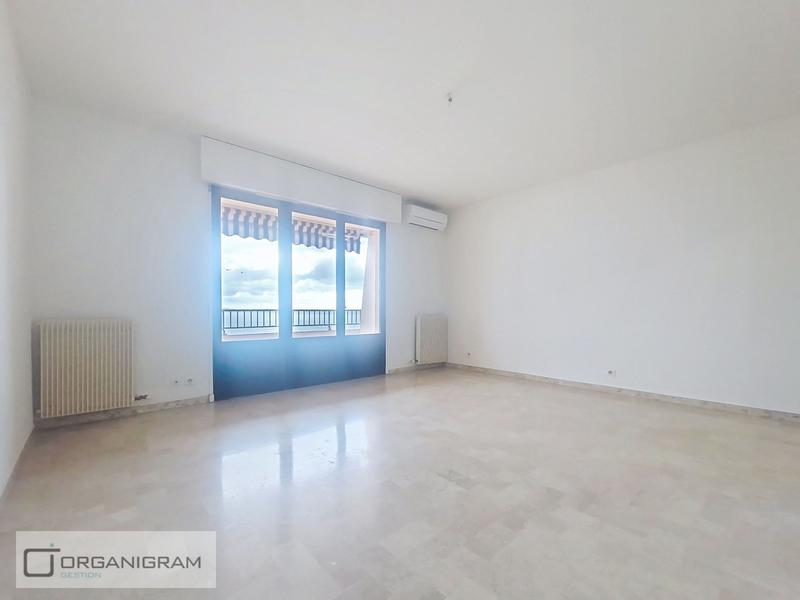 Appartement - 77 m² - 3 pièces