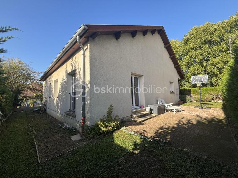 Maison - 187 m² - 7 pièces