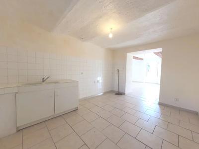 Maison - 81 m² - 3 pièces