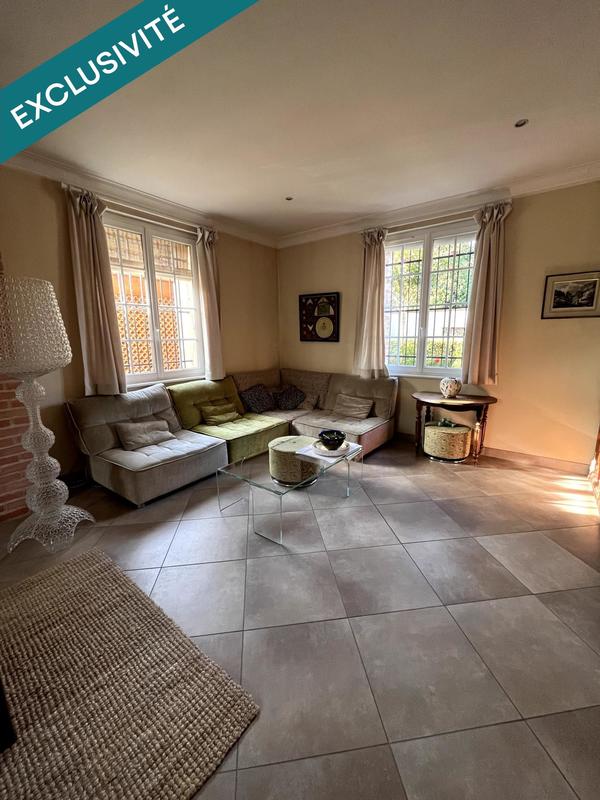 Villa - 260 m² - 8 pièces