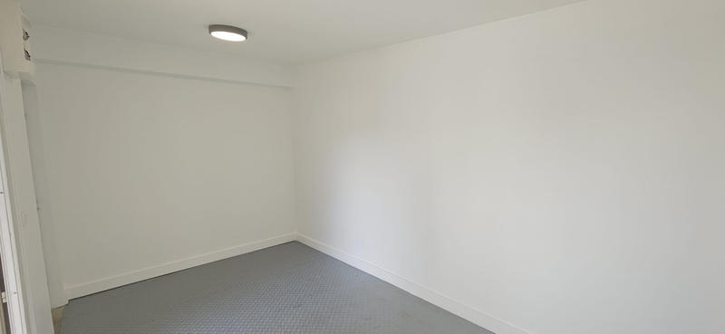 Local commercial - 317 m²