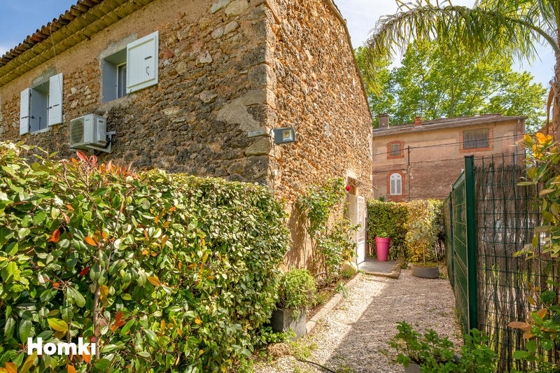 Maison en pierre - 65 m² - 3 pièces