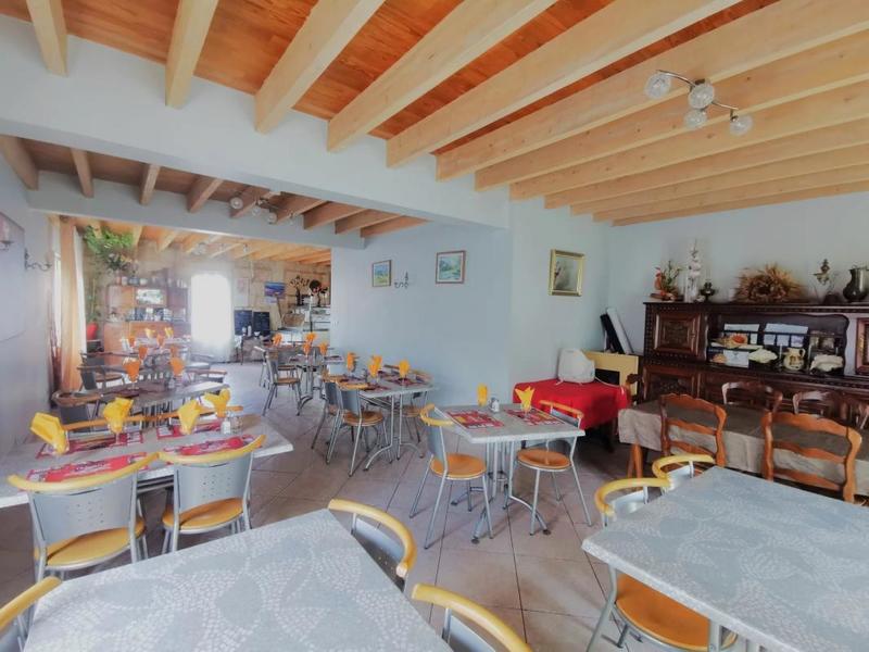 Local commercial - 315 m² - 10 pièces