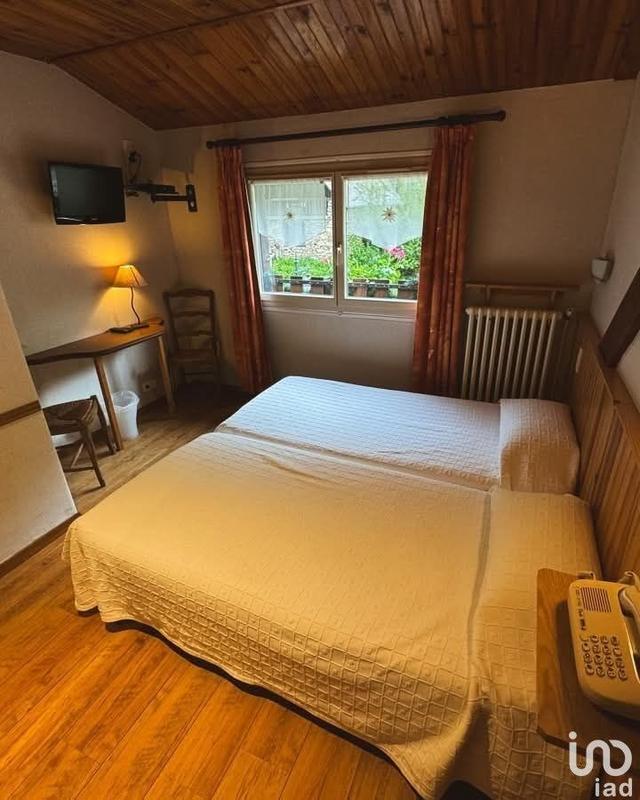 Local commercial - 1 000 m²