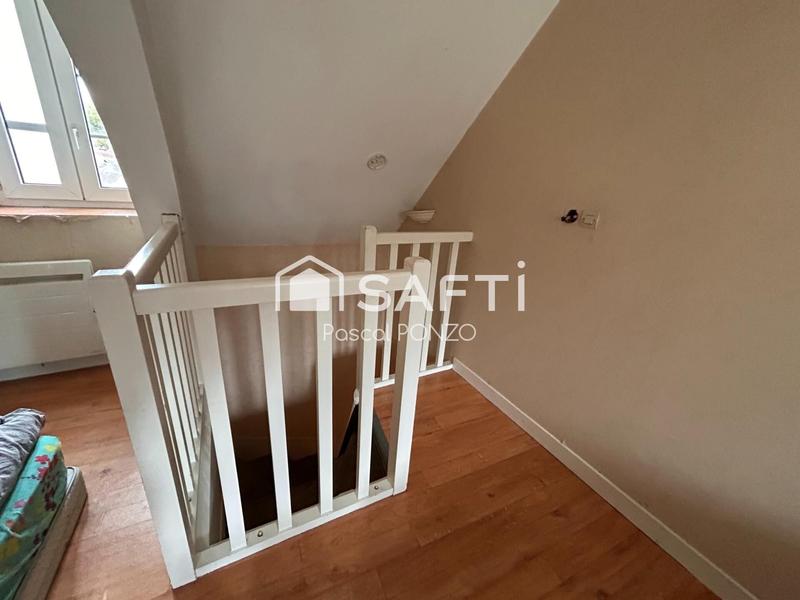 Maison - 95 m² - 4 pièces