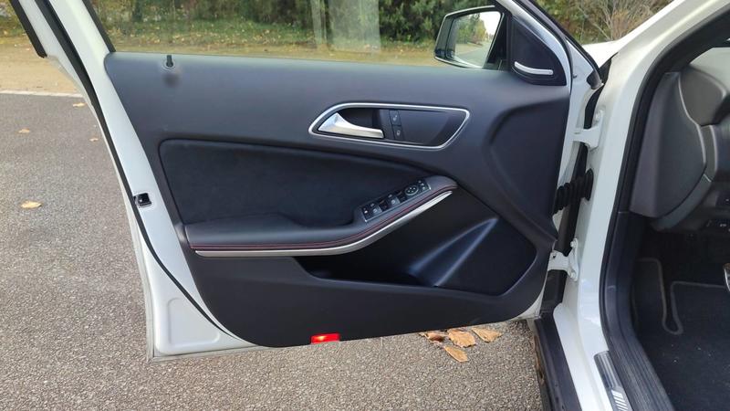 Mercedes Classe Gla 2.0 45 381 4Matic 7g-Dct Amg - Entretien constructeur Toit ouvrant