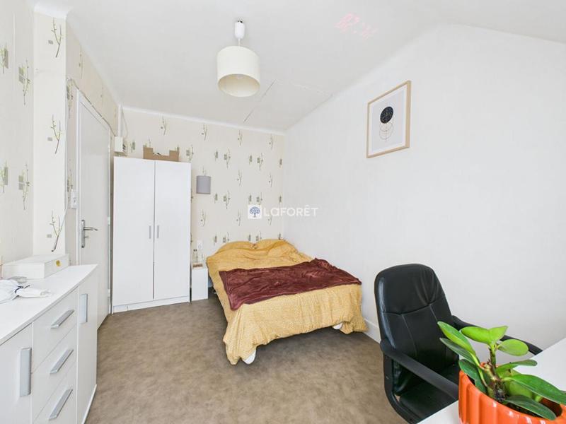 Immeuble - 128 m² - 7 pièces