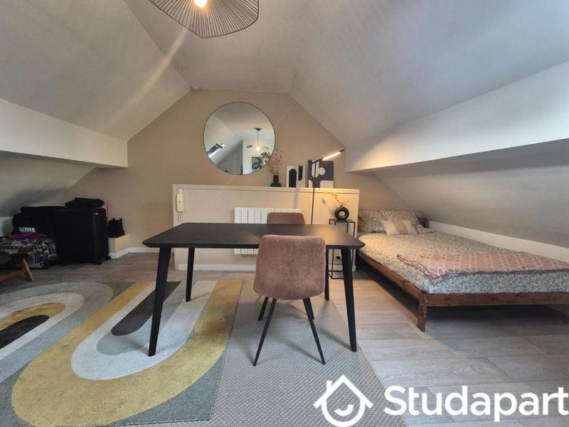 Appartement - 15 m² - 1 pièce