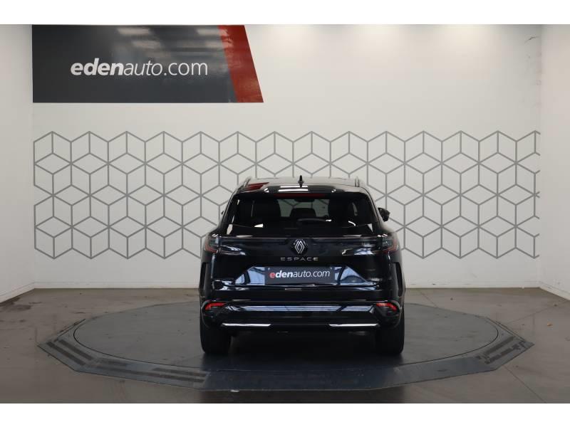 Renault Espace E-Tech hybrid 200 Iconic