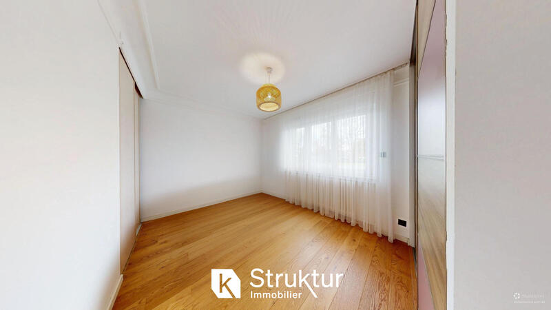 Maison - 145 m² - 6 pièces