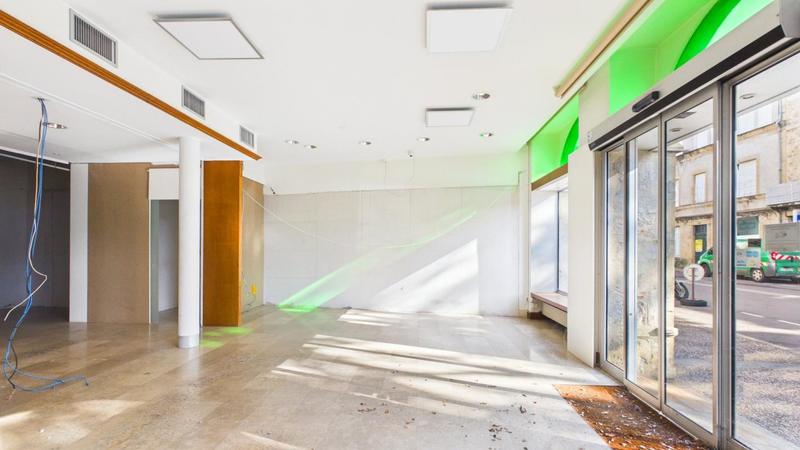 Local commercial - 152 m²