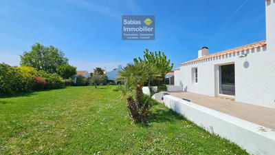 Maison - 97 m² - 4 pièces