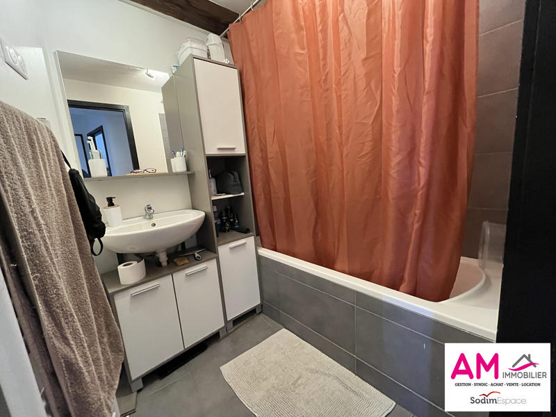 Appartement - 63 m² - 4 pièces