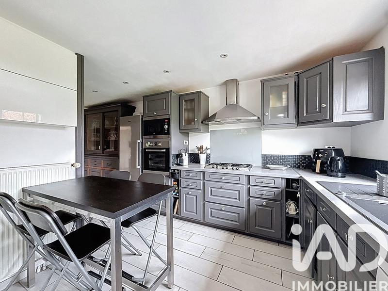 Maison - 135 m² - 6 pièces