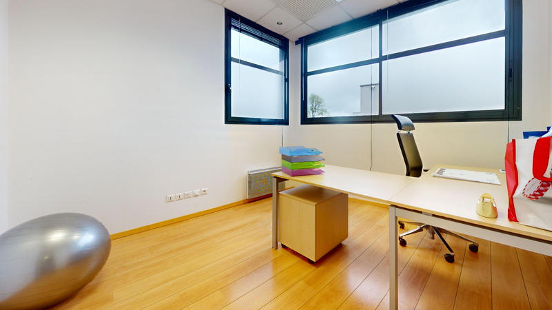 Local commercial - 255 m²