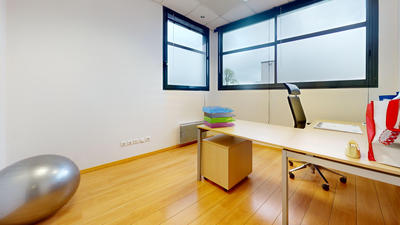 Local commercial - 255 m²