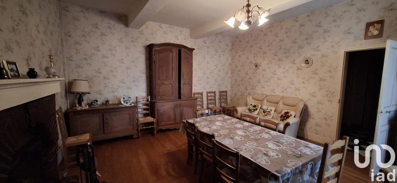 Maison - 213 m² - 8 pièces