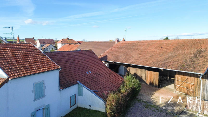 Maison - 360 m² - 10 pièces