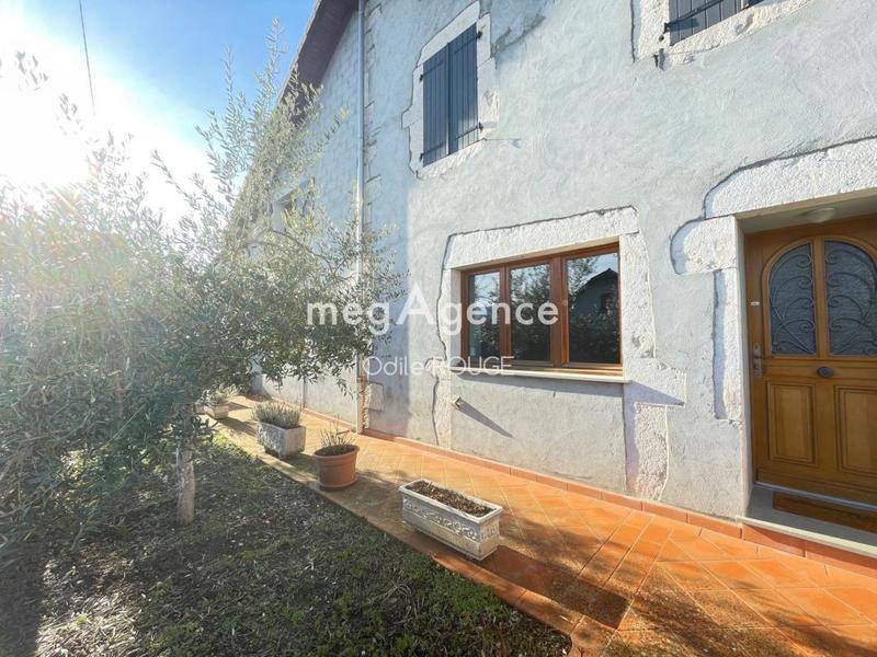 Maison - 213 m² - 6 pièces