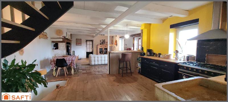 Maison - 153 m² - 5 pièces