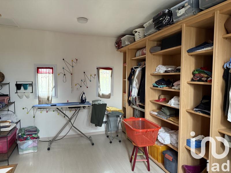 Maison - 230 m² - 10 pièces