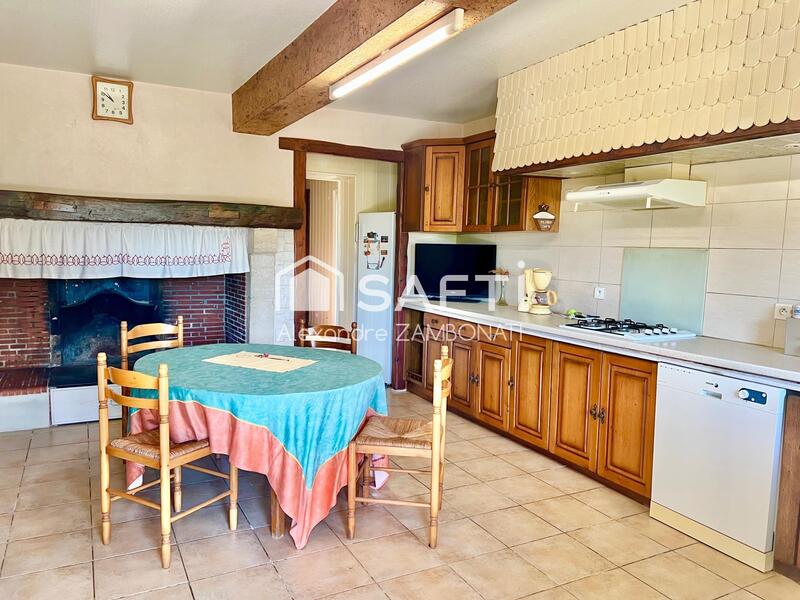 Maison - 140 m² - 7 pièces