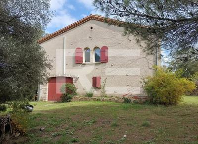 Maison - 184 m² - 7 pièces