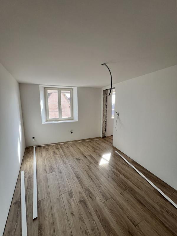 Maison traditionnelle - 95 m² - 3 pièces