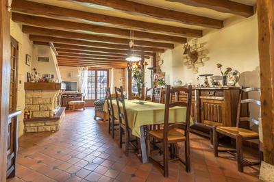 Maison - 137 m² - 6 pièces