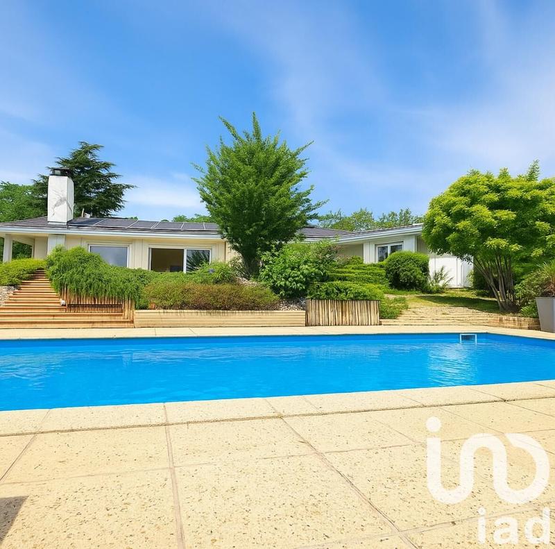 Maison de maîtres - 265 m² - 8 pièces