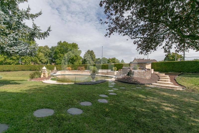 Maison - 152 m² - 7 pièces