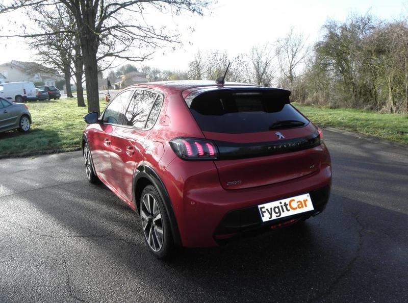 Peugeot 208 II 1.2 PureTech 100ch s&amp;S Gt Line Eat8
