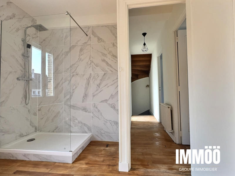 Maison ancienne - 169 m² - 7 pièces