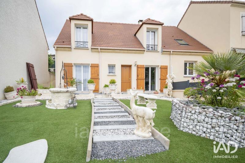 Maison - 164 m² - 8 pièces
