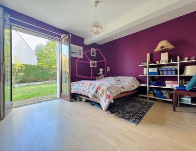 Maison - 140 m² - 7 pièces