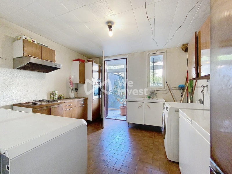 Maison - 161 m² - 7 pièces