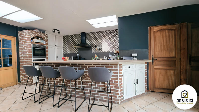 Maison - 136 m² - 5 pièces