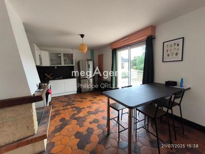 Maison - 113 m² - 6 pièces