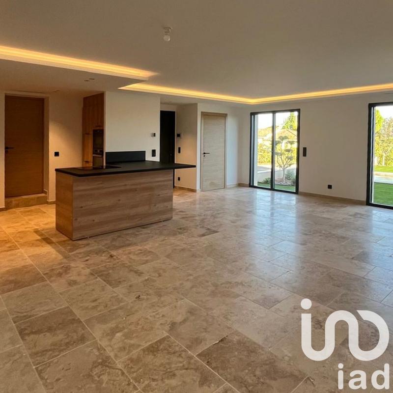 Maison - 145 m² - 5 pièces