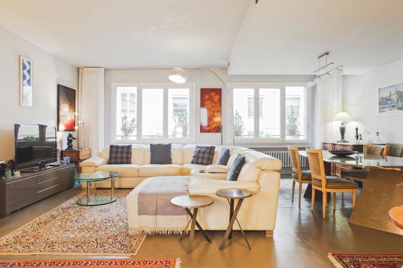 Appartement - 152 m² - 5 pièces