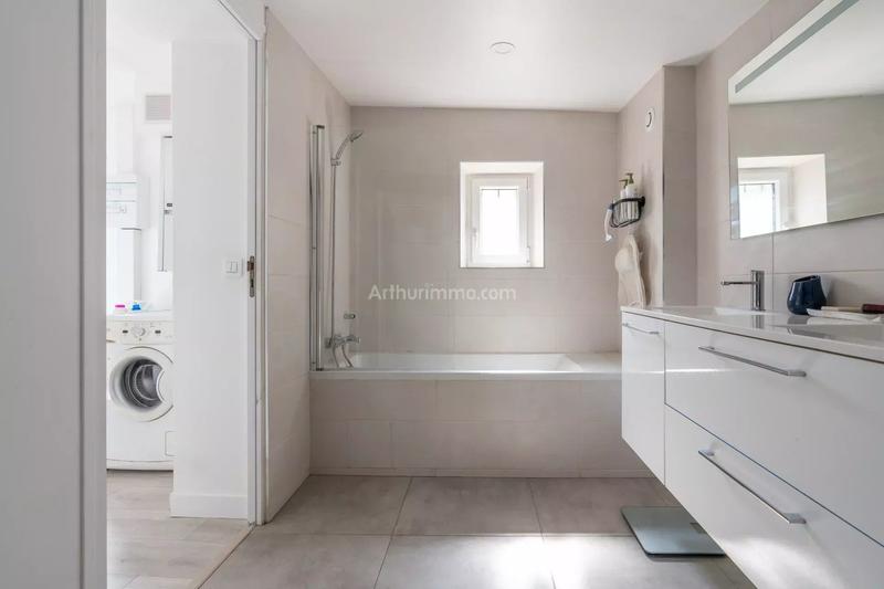 Maison - 82 m² - 3 pièces