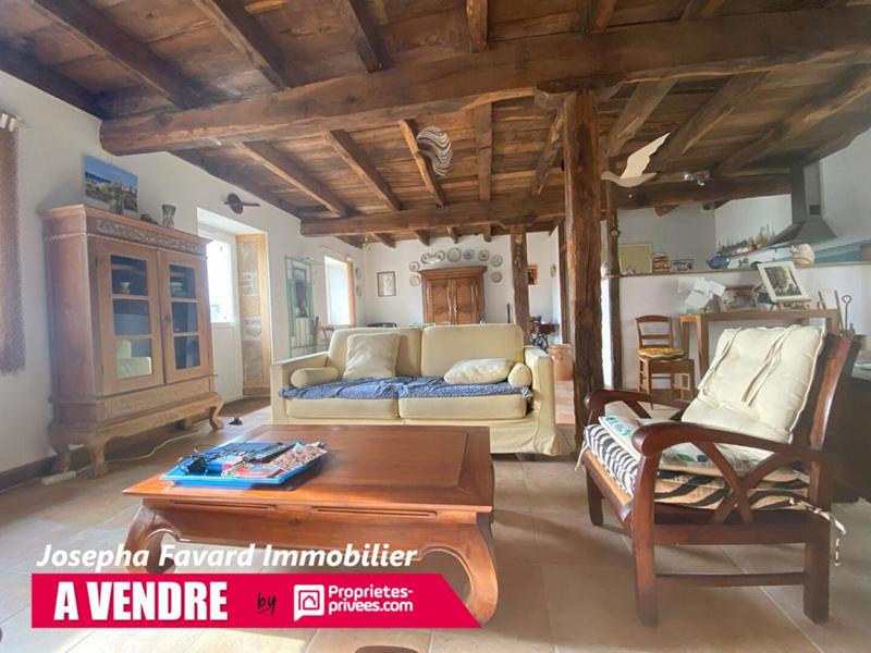 Maison - 112 m² - 4 pièces