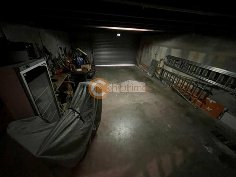 Local commercial - 240 m²